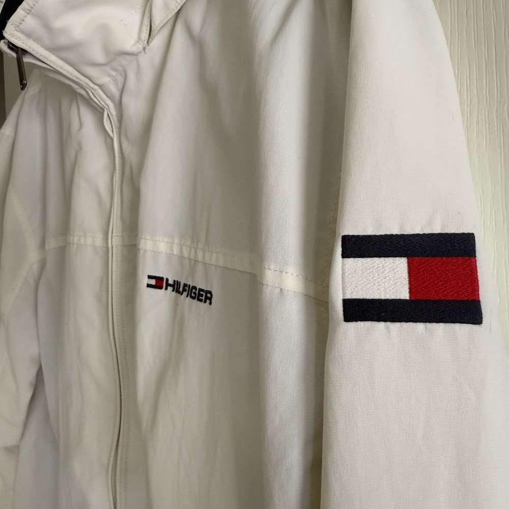 Vintage Tommy Hilfiger Men's White Windbreaker